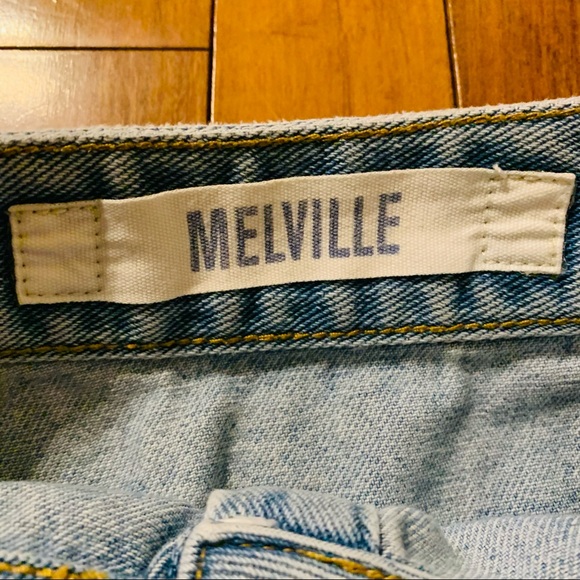 ⭐️ Brandy Melville Bruce Light Denim Skirt - Picture 5 of 6